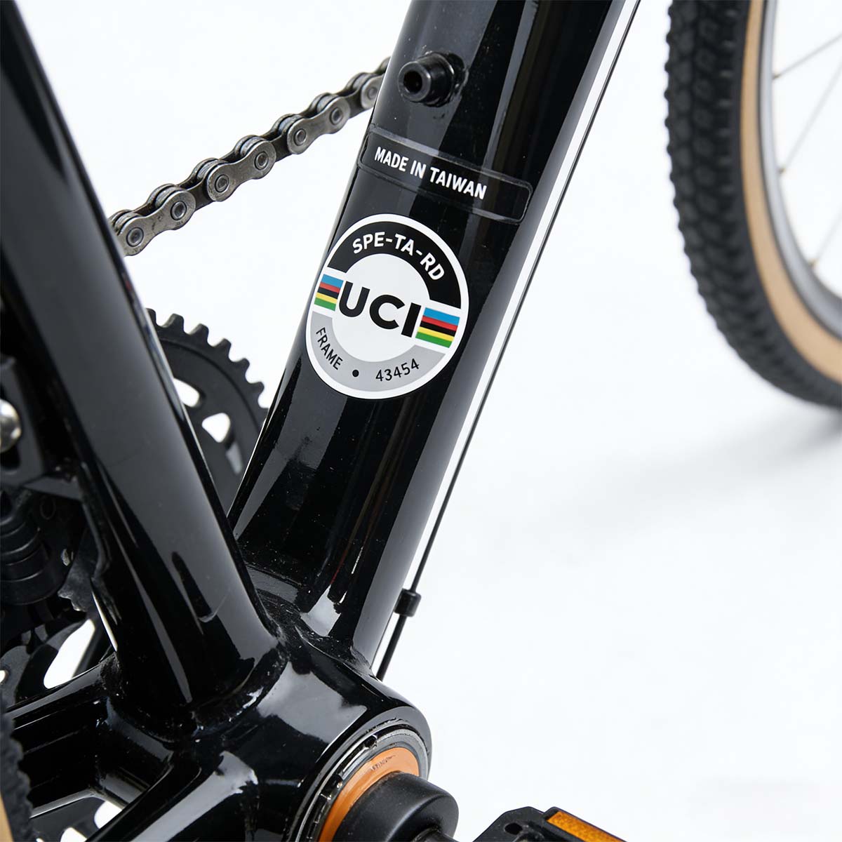 UCI Cycling Frame Stickers Dur - огляд і ціна Aero Cycling Helmet