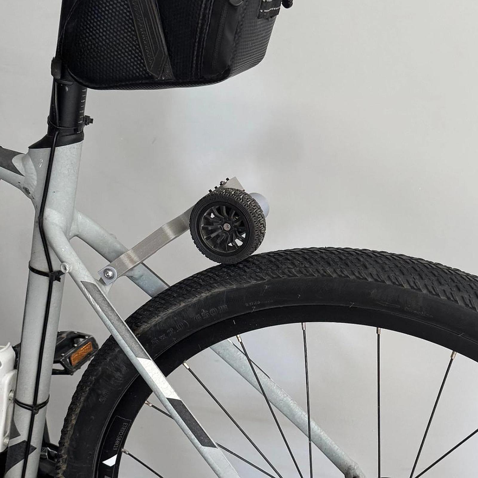 Bicycle Dynamo Generator USB C - огляд і ціна Bike Dynamo Light